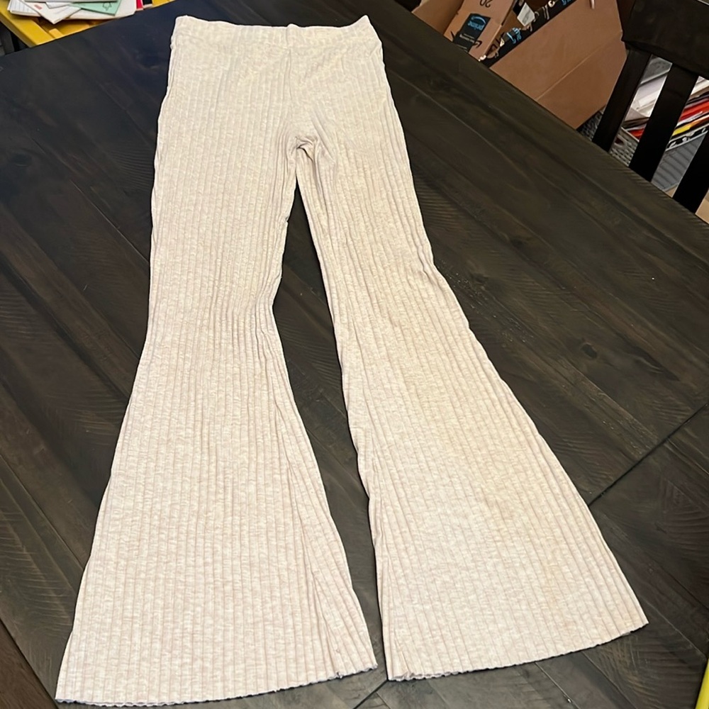 H&M Ribbed Flare Leggings  XS Cream